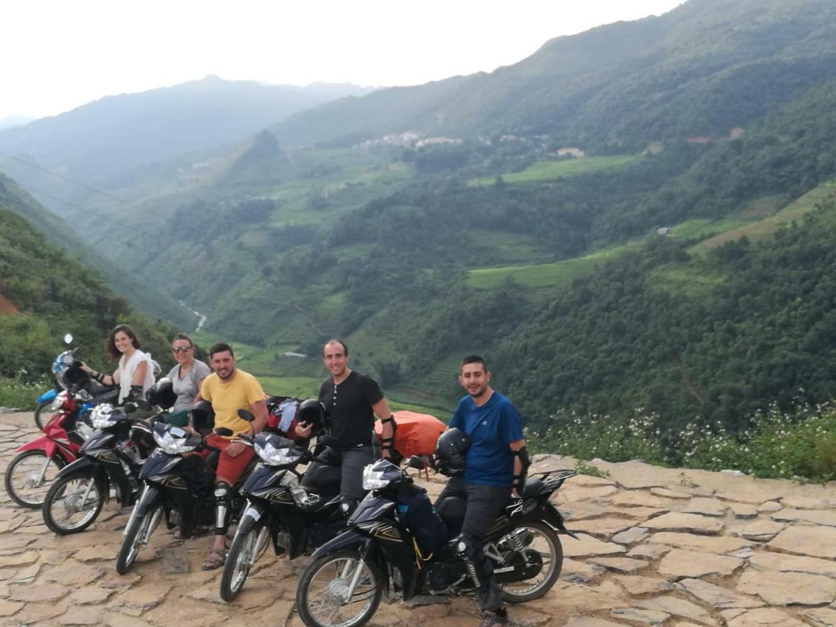 G S Hostel Ha Giang Buitenkant foto
